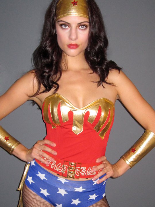julia voth jill valentine. Wonder Woman: TV-Pilot is a go
